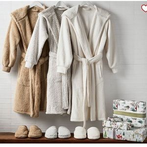 Camel Coziest Sherpa Robe, Small Pottery Barn new in bag NWT cozy soft gift